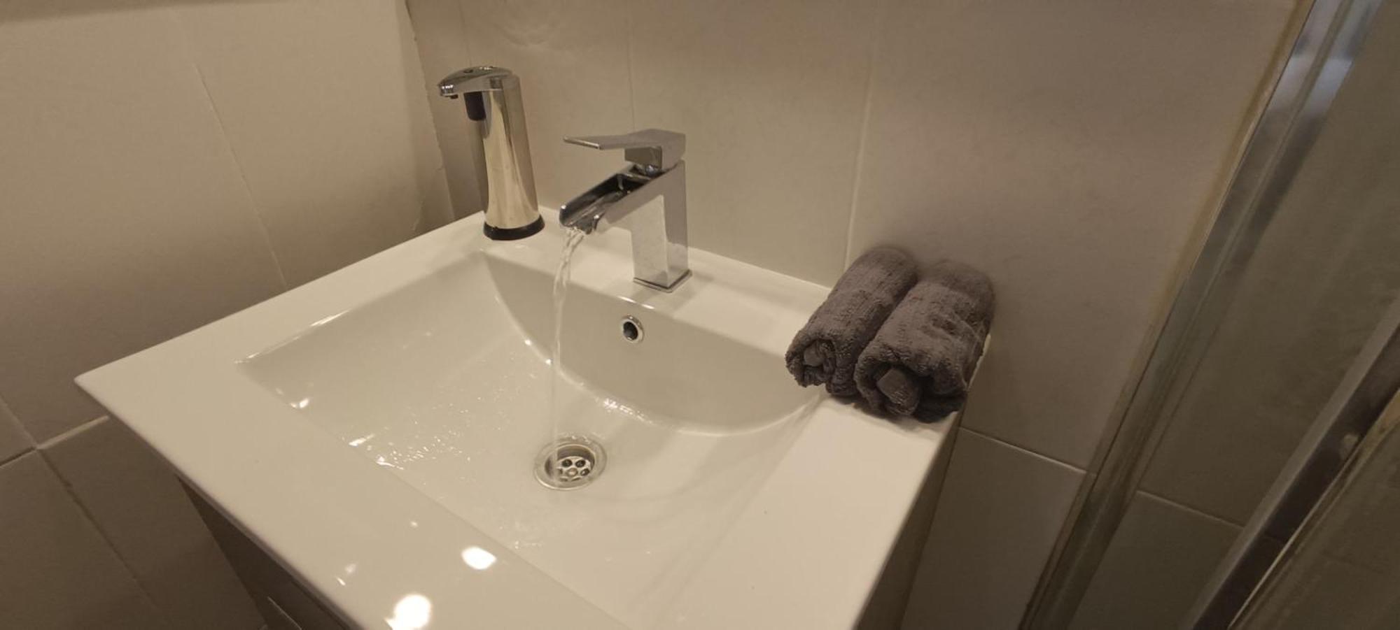 Apartamento Una Habitacion Supercentrico Torremolinos Eksteriør billede